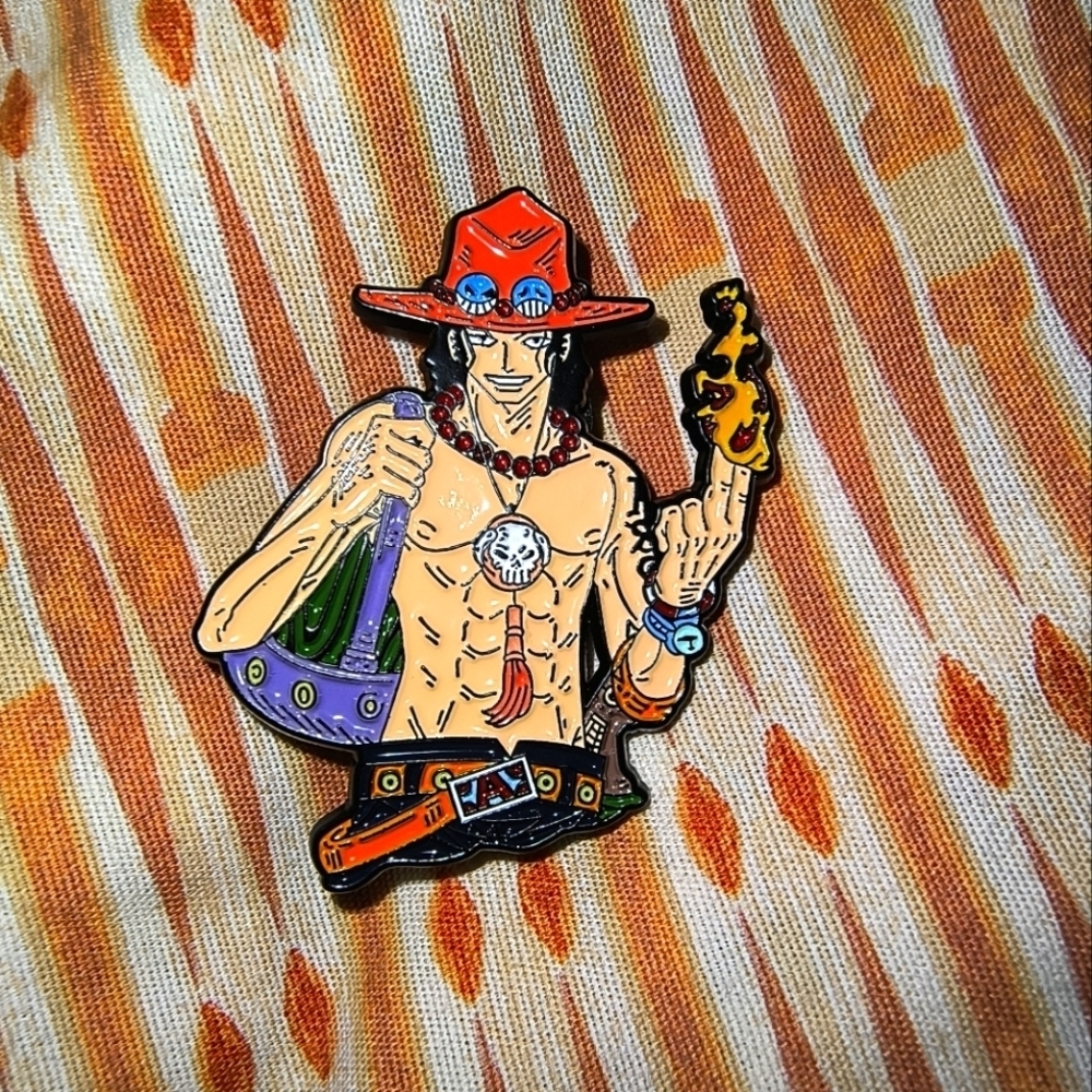 Anime Character Enamel Pin - Red and Black Manga One Piece